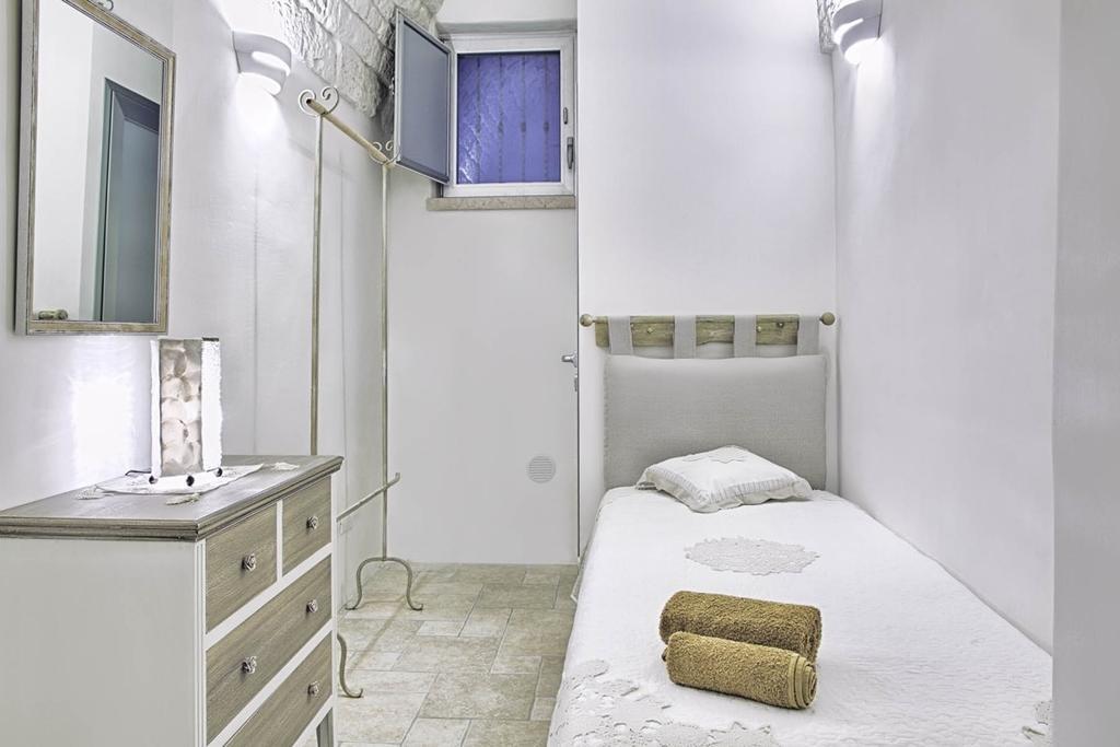 La Vecchia Merceria Ceglie Messapica Oda fotoğraf
